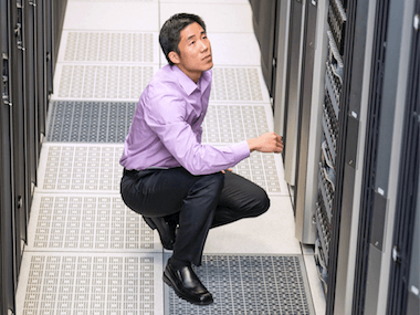 Easing the Complexity of Hybrid Cloud